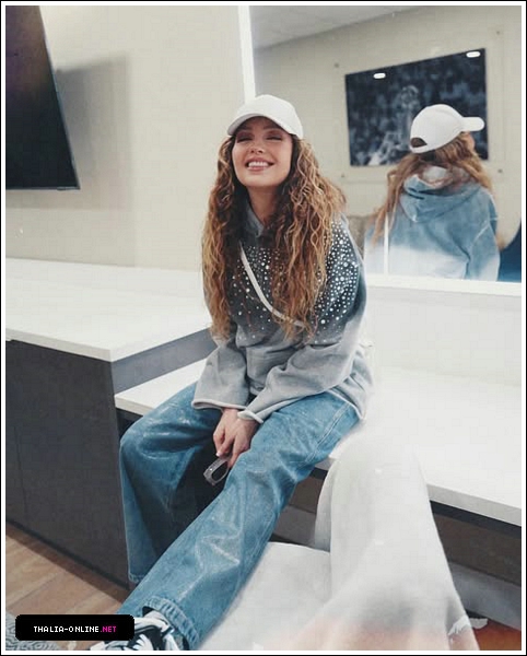 02.jpg